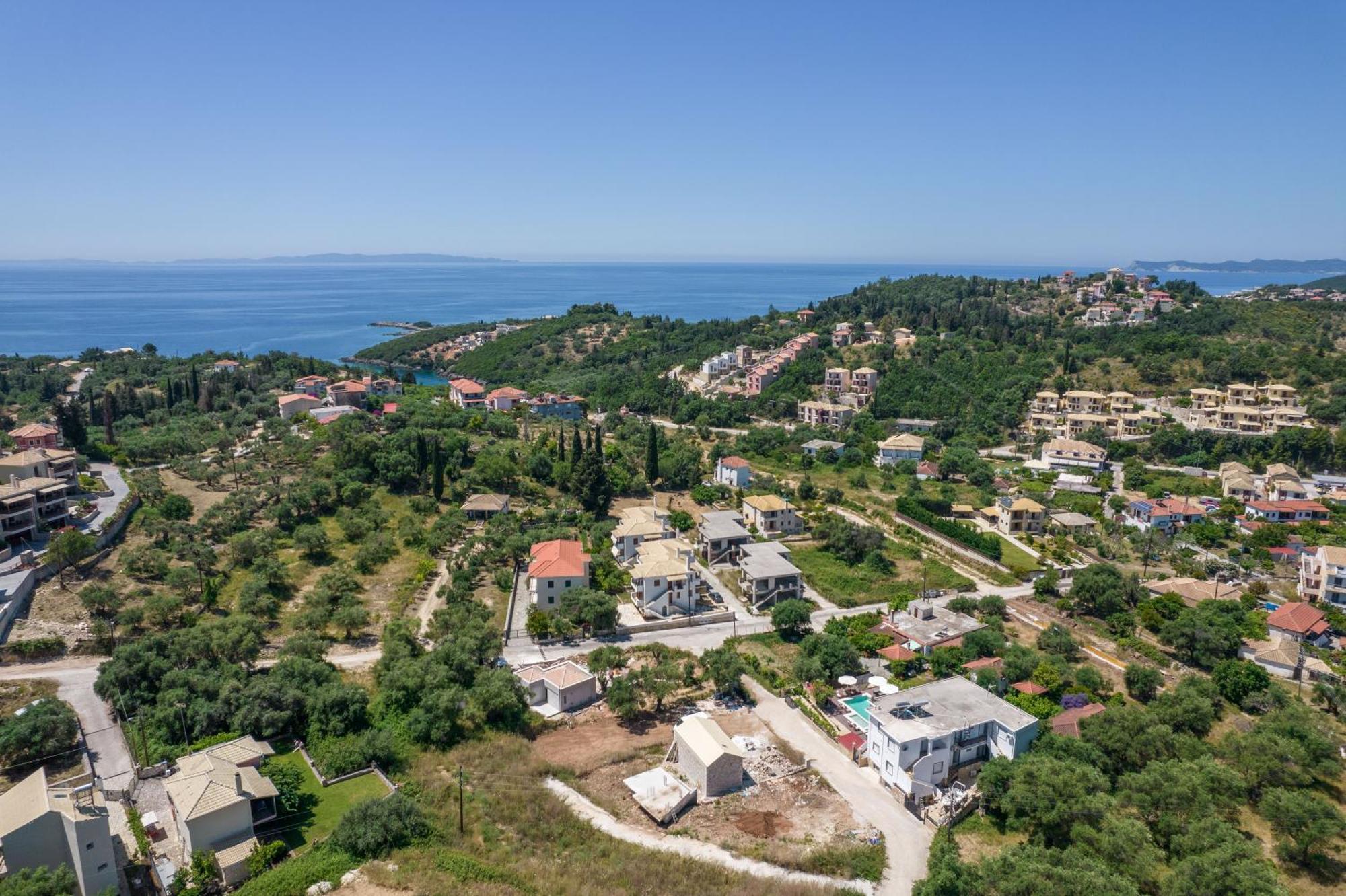 Nicolas Sivota Exterior photo